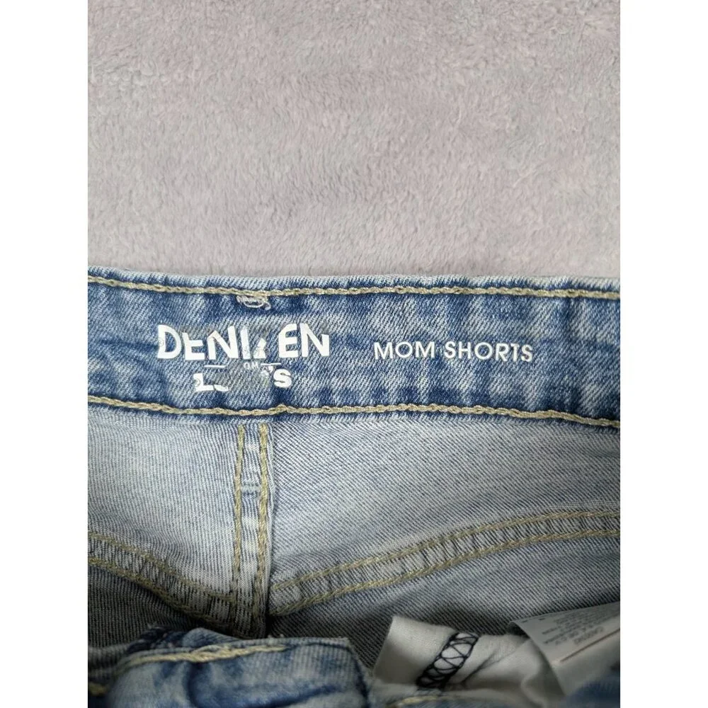 Levis Denizen Denim Mom Shorts Womens Size 3 26 Light Wash Distressed Cuffed Hem - Picture 2 of 10